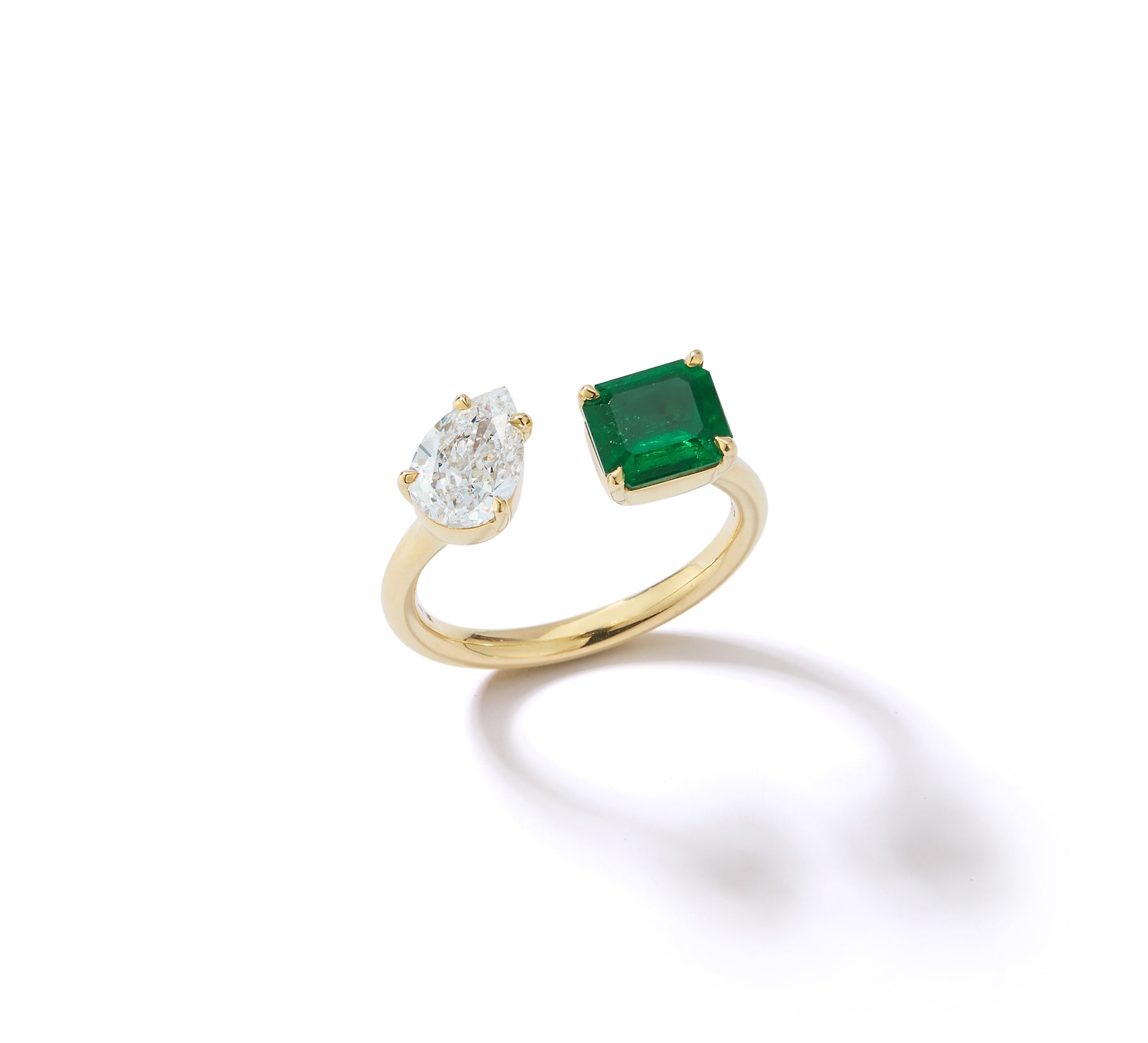 Prive Luxe Emerald and Diamond Ring